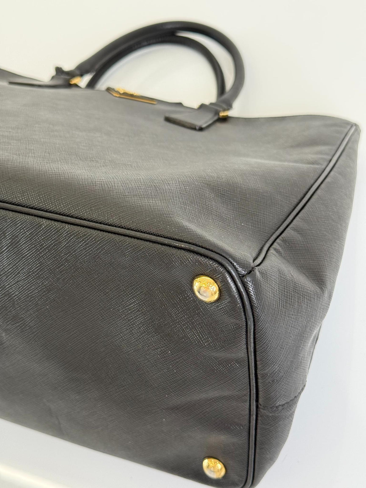 Prada Saffiano Large Galleria Double Zip Tote Black