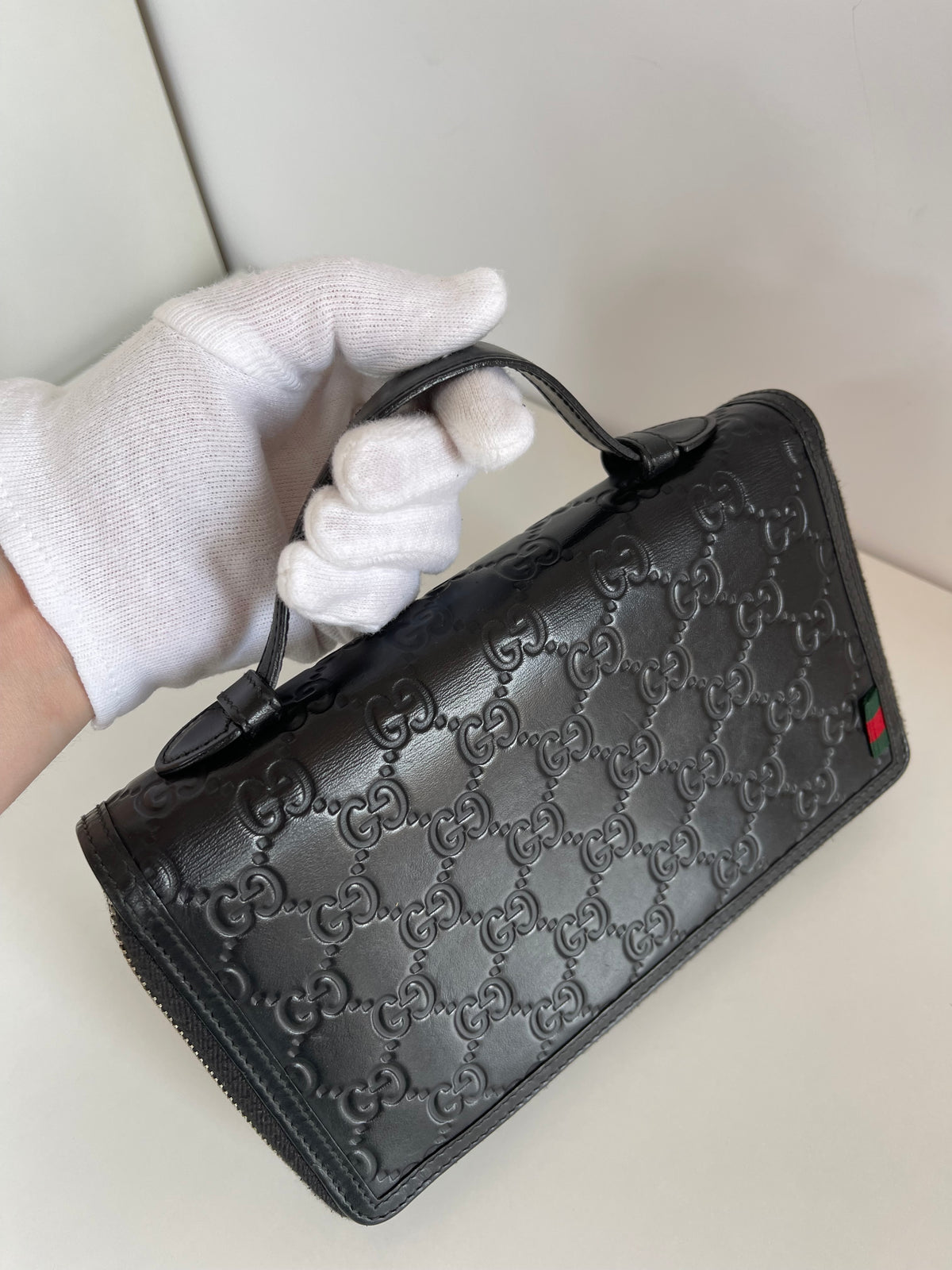 Gucci Black Guccissima Leather Zip Around Pouch