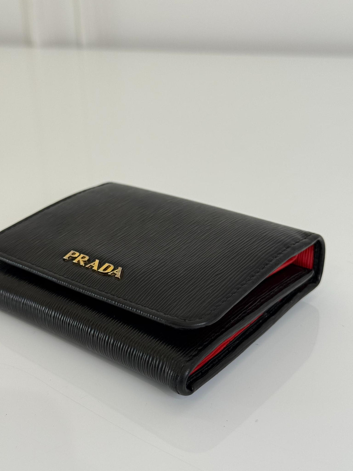 Prada Black Vitello Move Leather Logo Bifold Compact Wallet