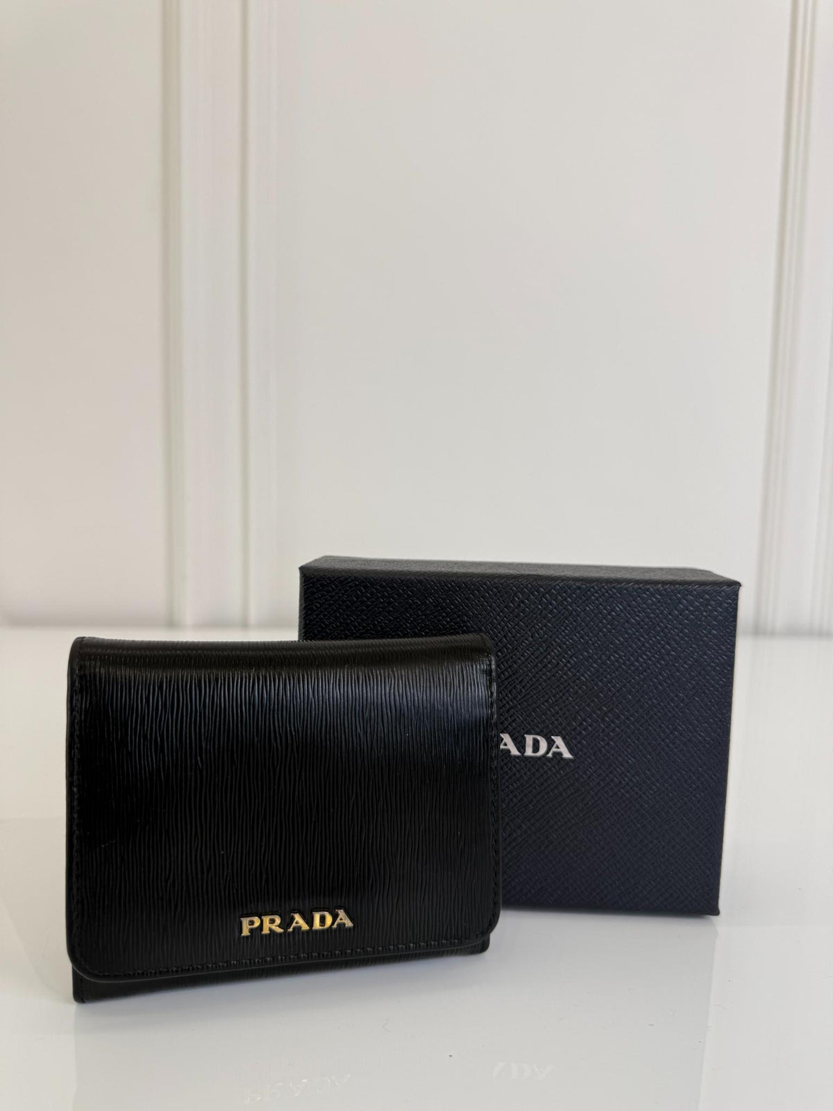 Prada Black Vitello Move Leather Logo Bifold Compact Wallet