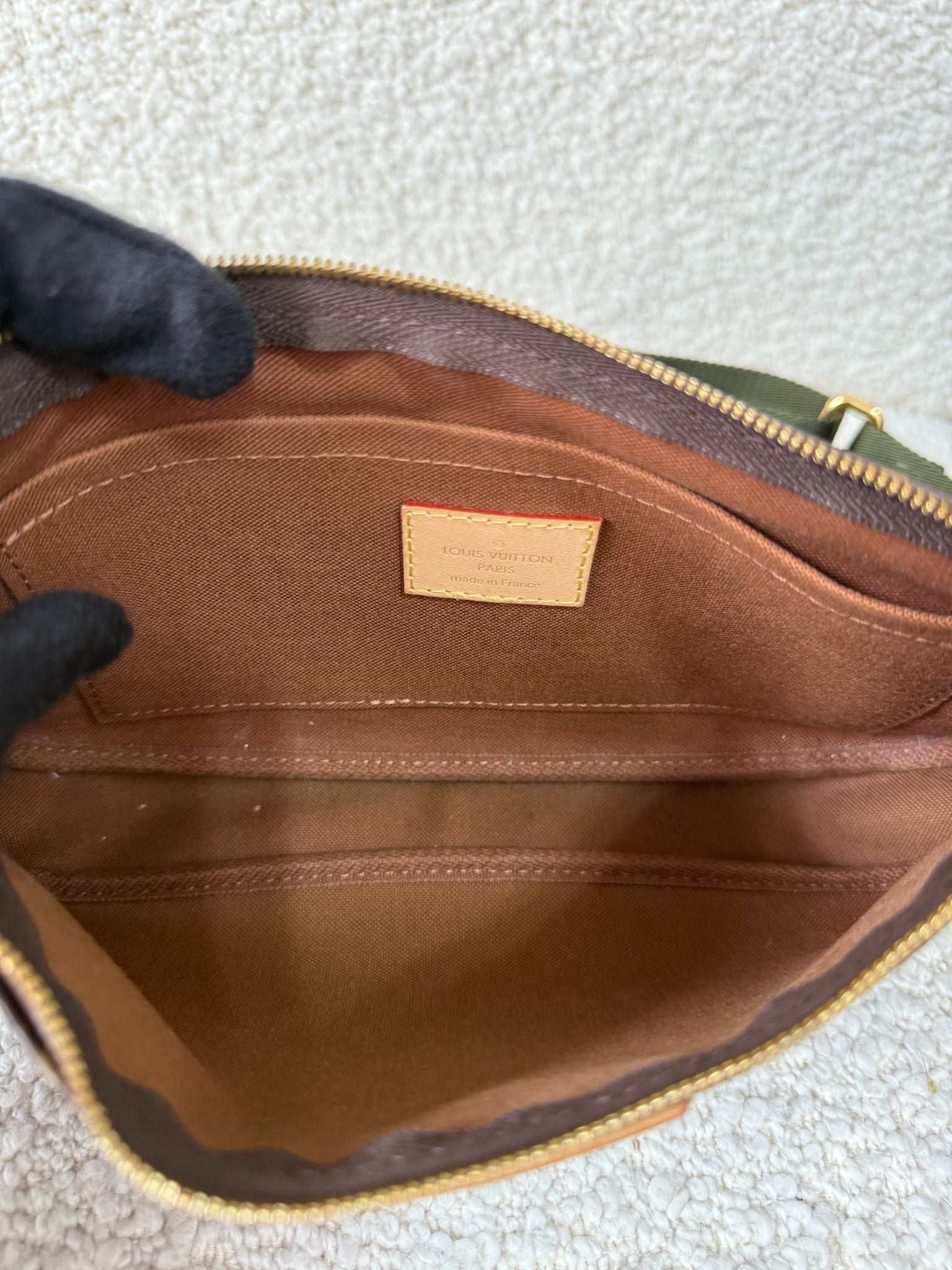 Louis Vuitton Multi Pochette Accessoires Khaki Strap Monogram Canvas