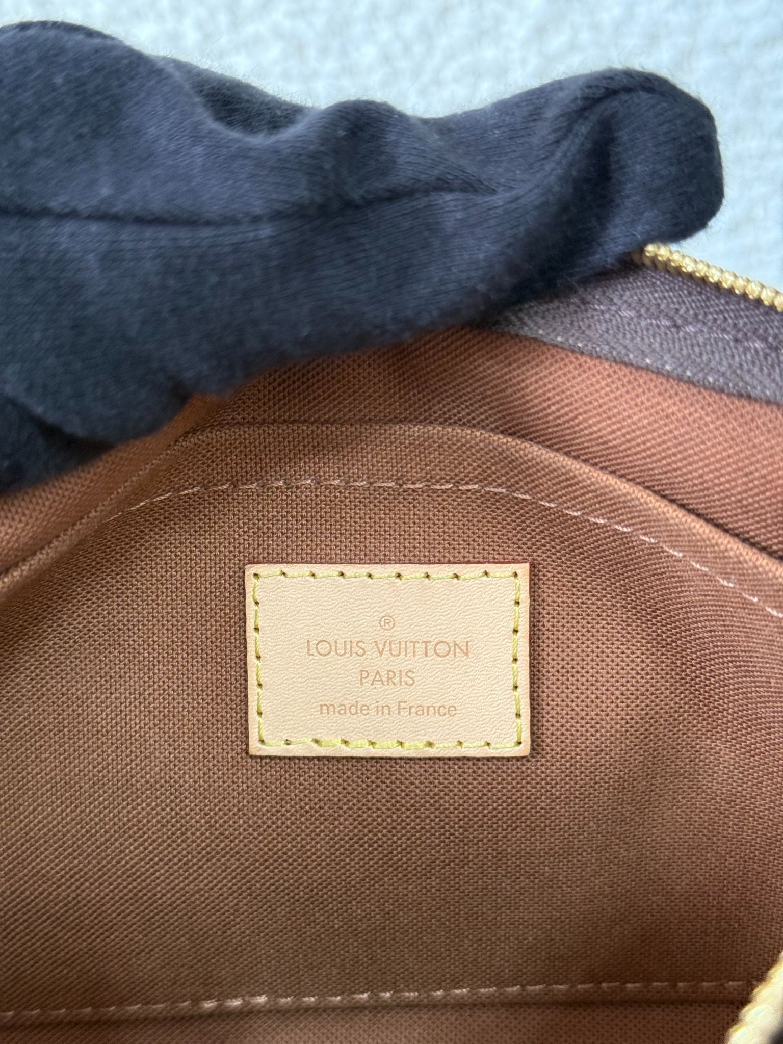 Louis Vuitton Multi Pochette Accessoires Khaki Strap Monogram Canvas