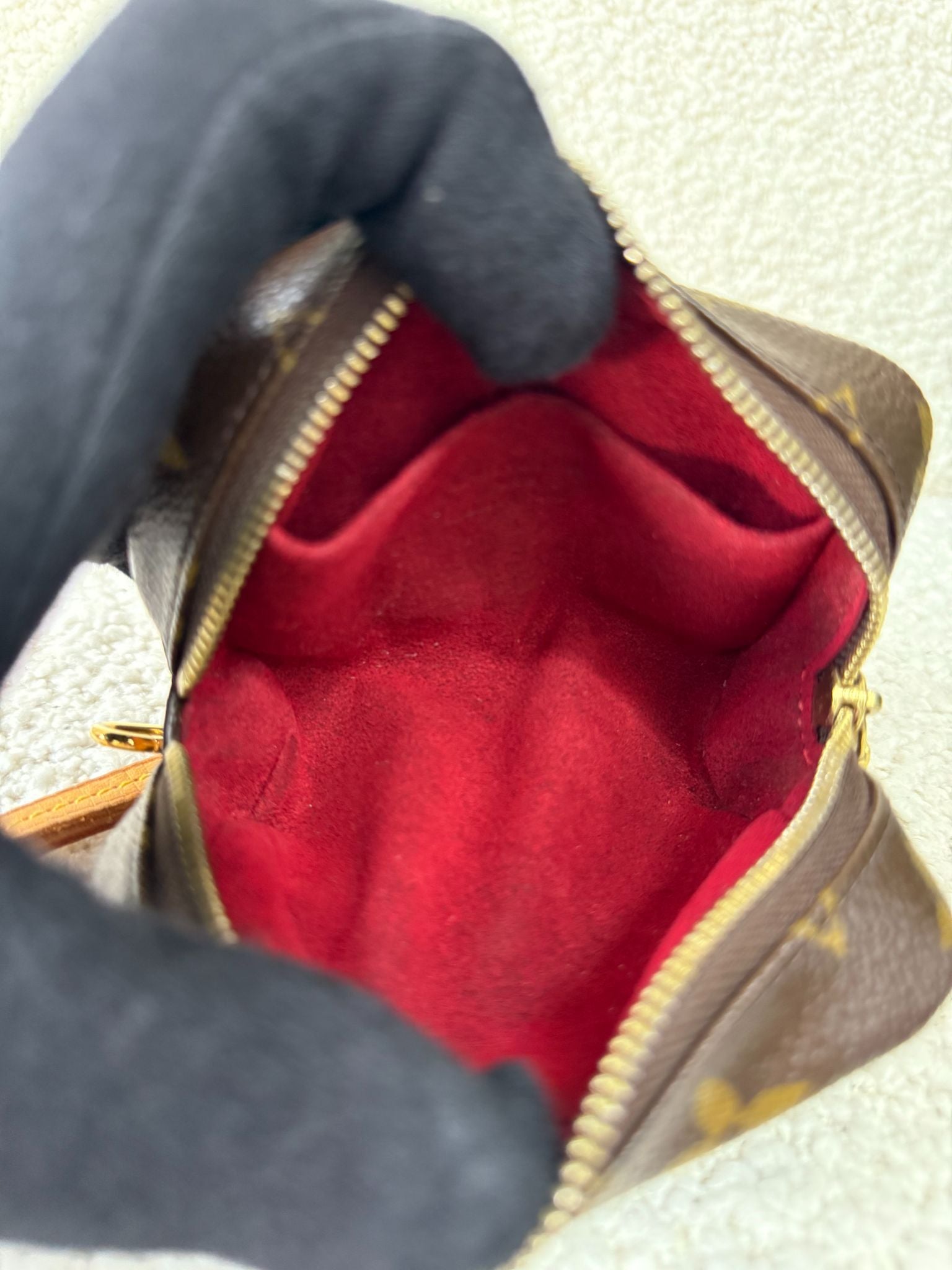 Louis Vuitton Wapity Case Monogram Canvas