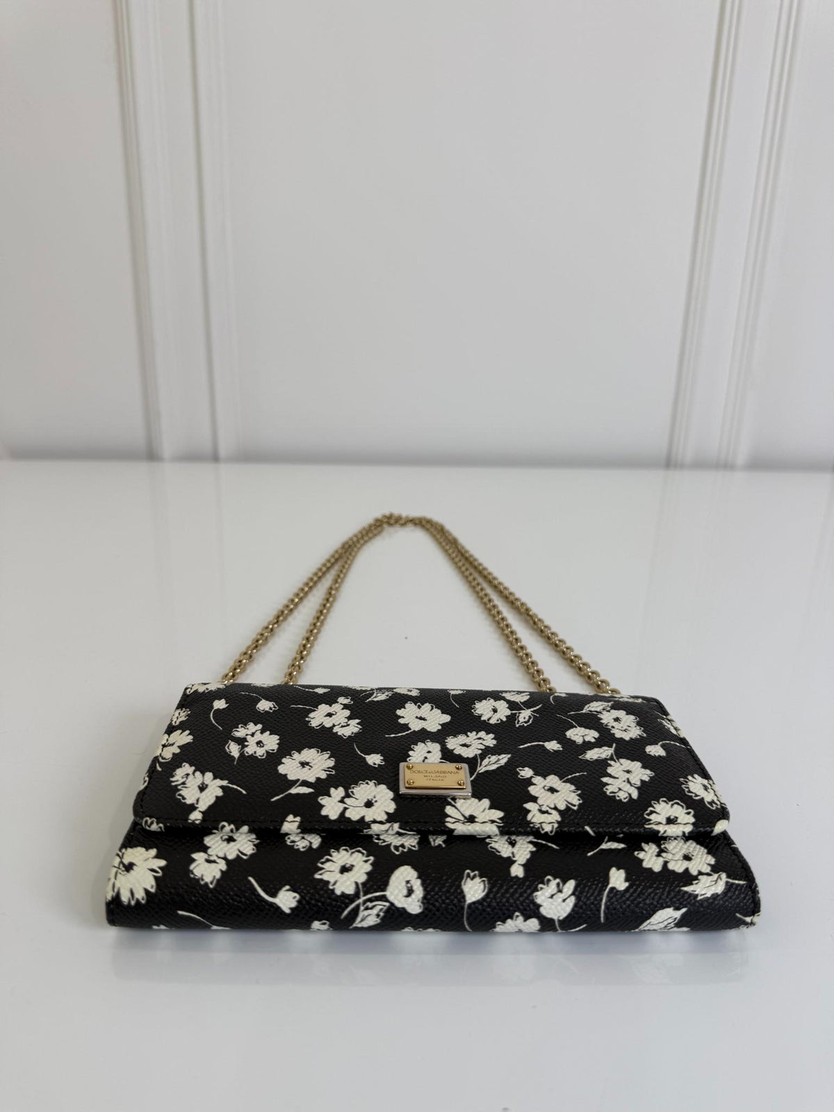 Dolce Gabbana Black/White Leather Floral Print Wallet on Chain