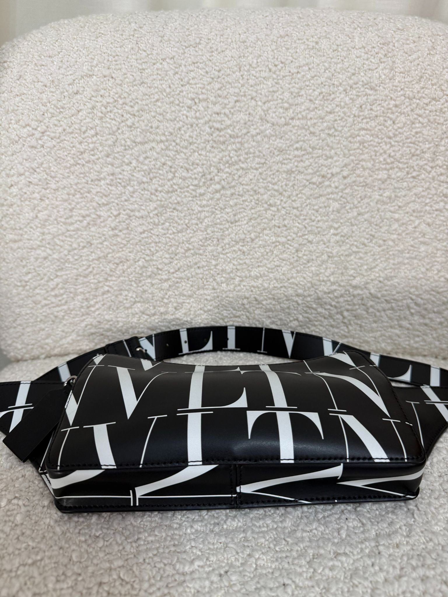 Valentino Garavani VLTN Men's Belt Bag Black/White Calfskin Leather