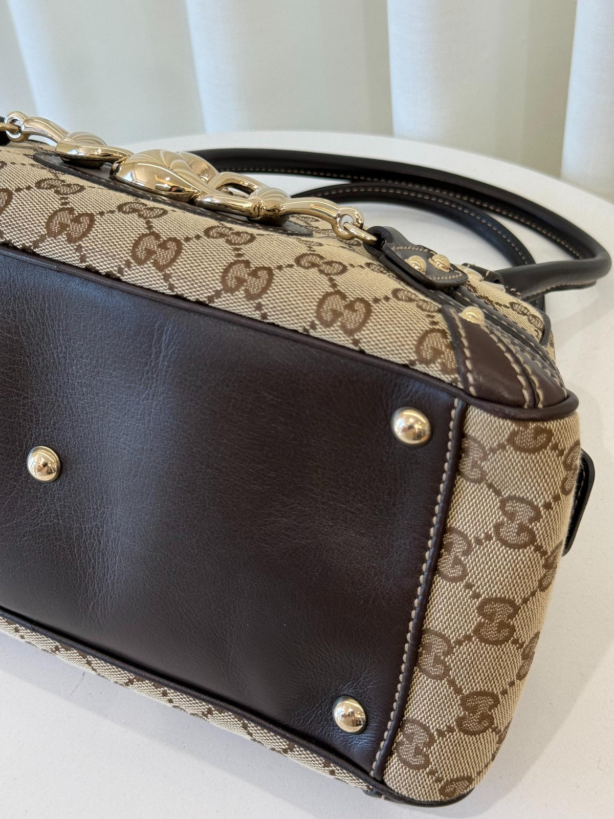 Gucci Beige/Ebony GG Fabric Bamboo Horsebit Medium Wave Boston Bag