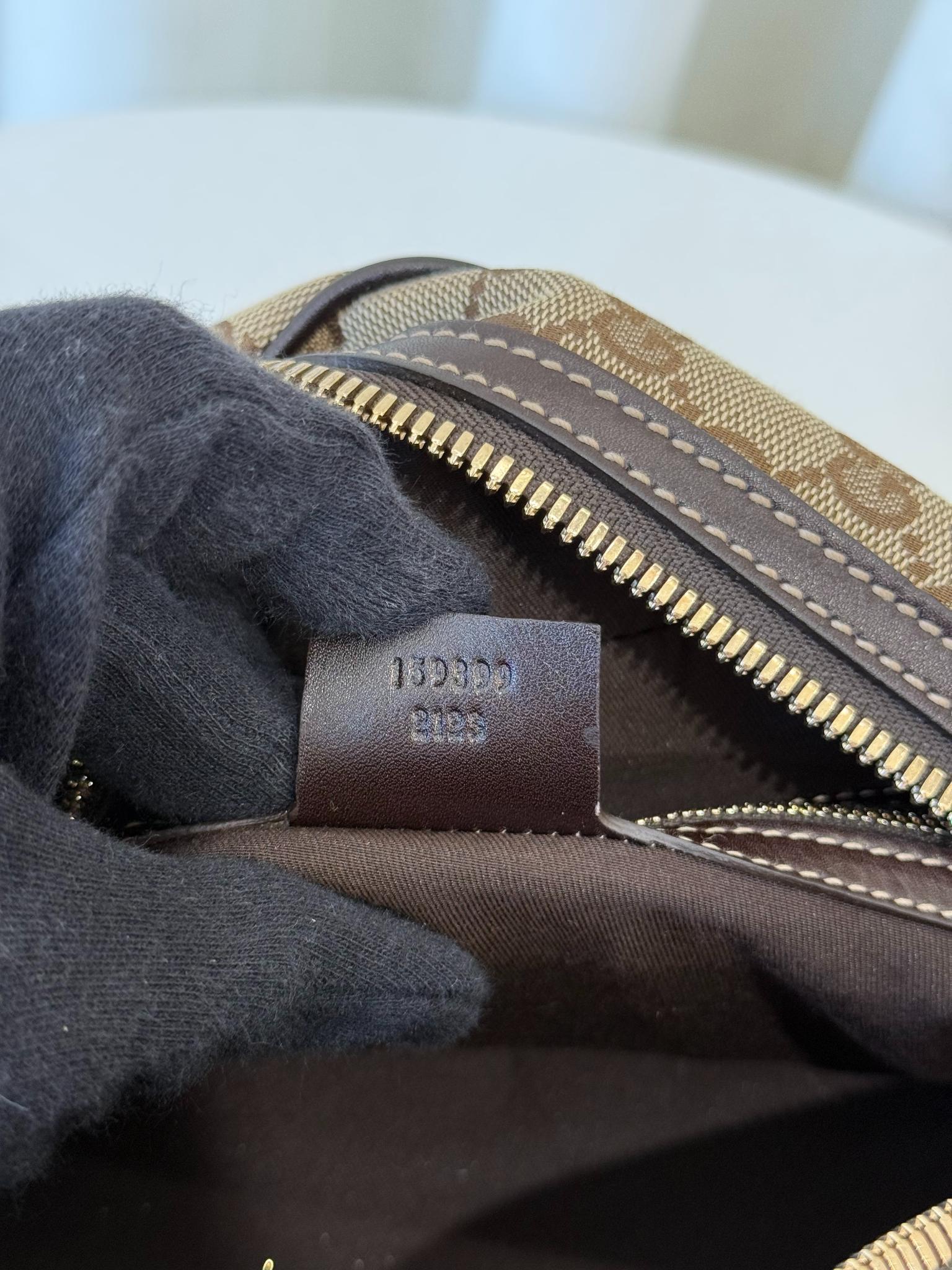 Gucci Beige/Ebony GG Fabric Bamboo Horsebit Medium Wave Boston Bag