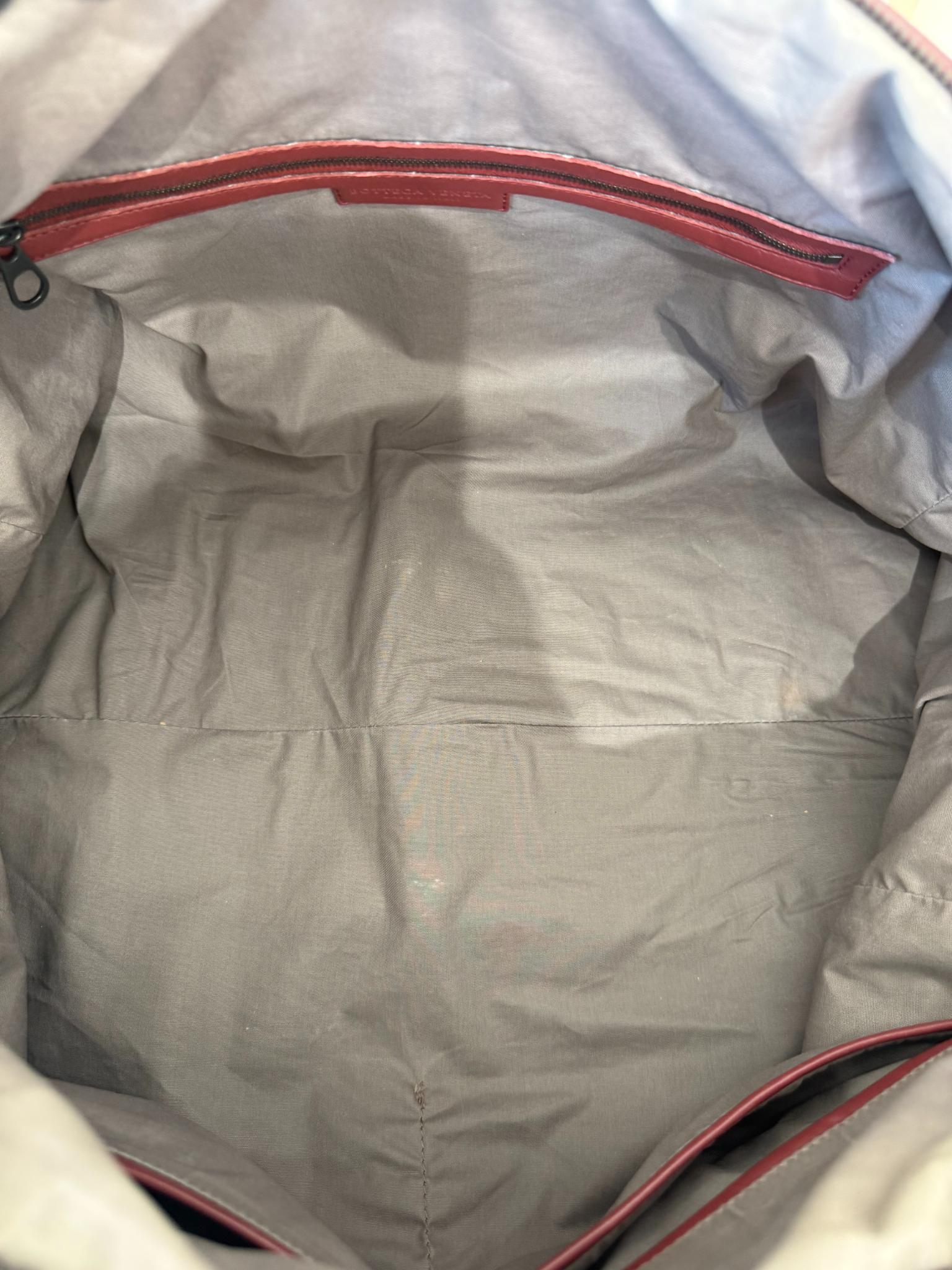 Bottega Veneta Intrecciato Leather Duffle Bag Barolo