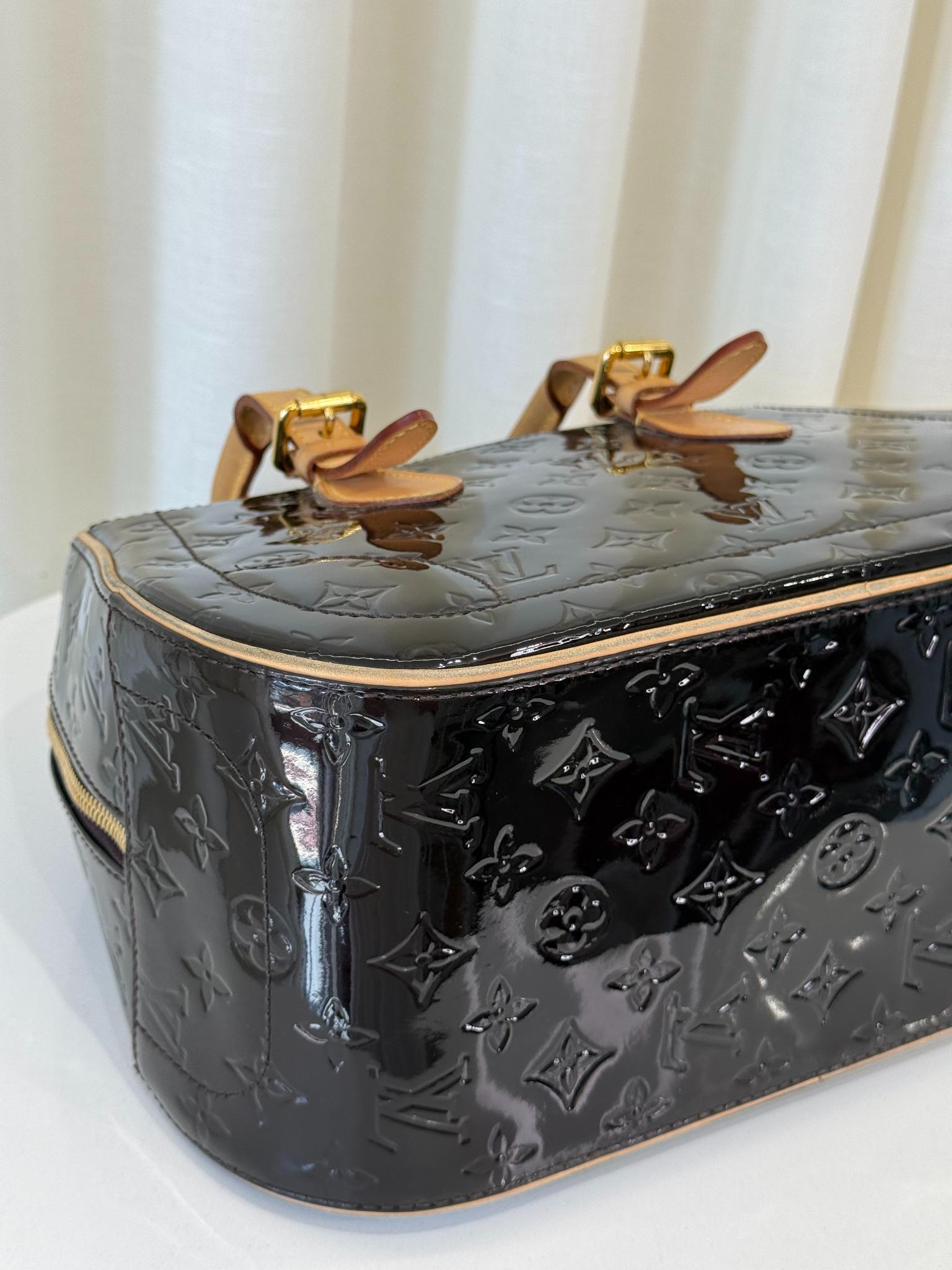 Louis Vuitton Monogram Vernis Summit Drive Amarante