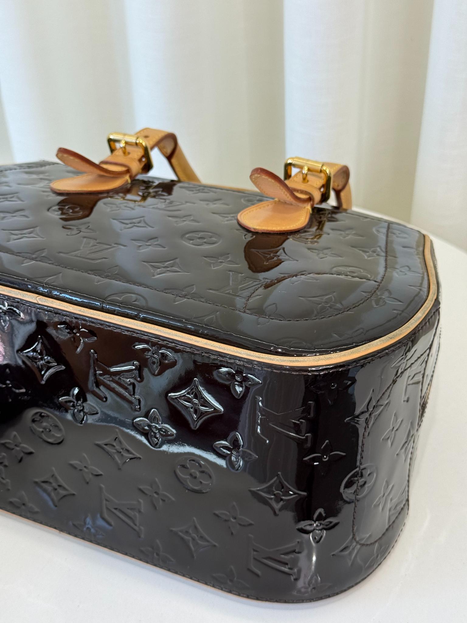 Louis Vuitton Monogram Vernis Summit Drive Amarante