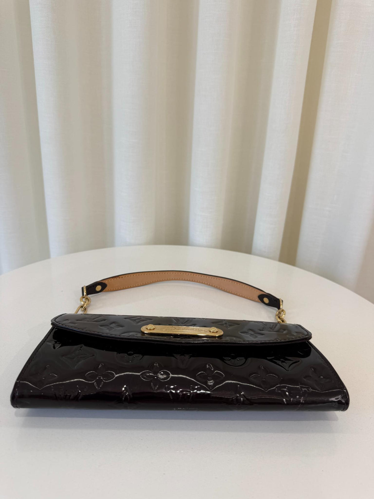 Louis Vuitton Amarante Monogram Vernis Sunset Boulevard Pochette