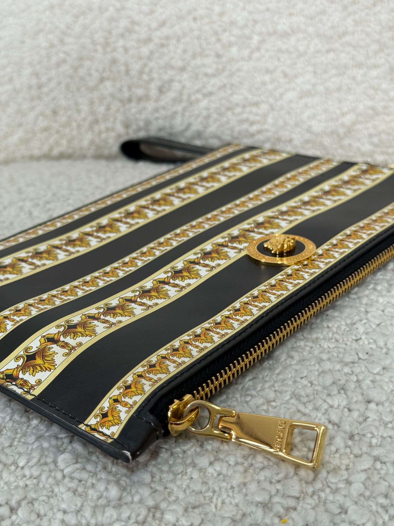 Versace La Medusa Leather Pouch in Gold Baroque Print