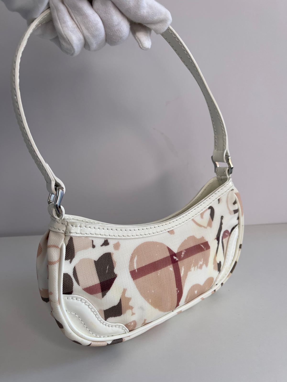 Burberry Painted Hearts Nova Check Bag