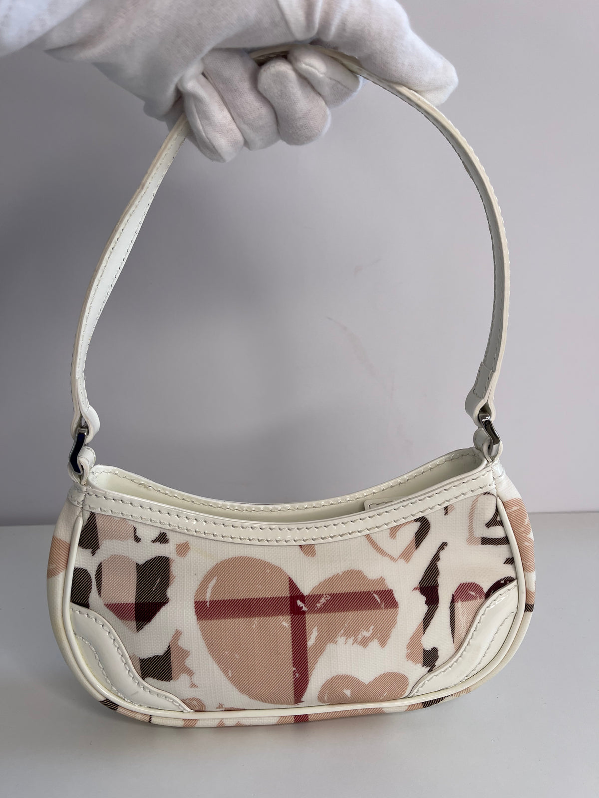 Burberry Painted Hearts Nova Check Bag