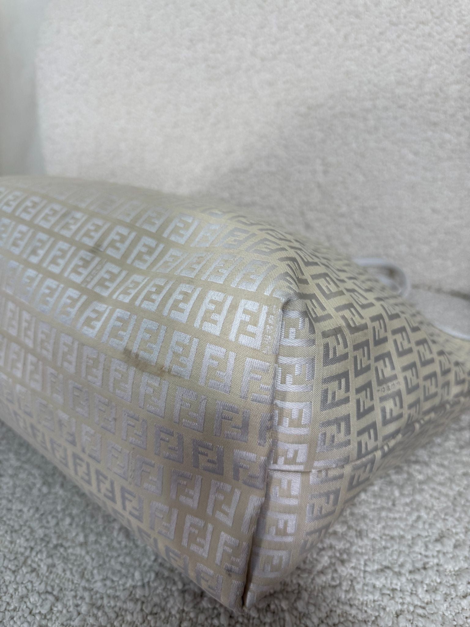 Fendi White Zucca Print Coated Canvas Medium Roll Tote Bag