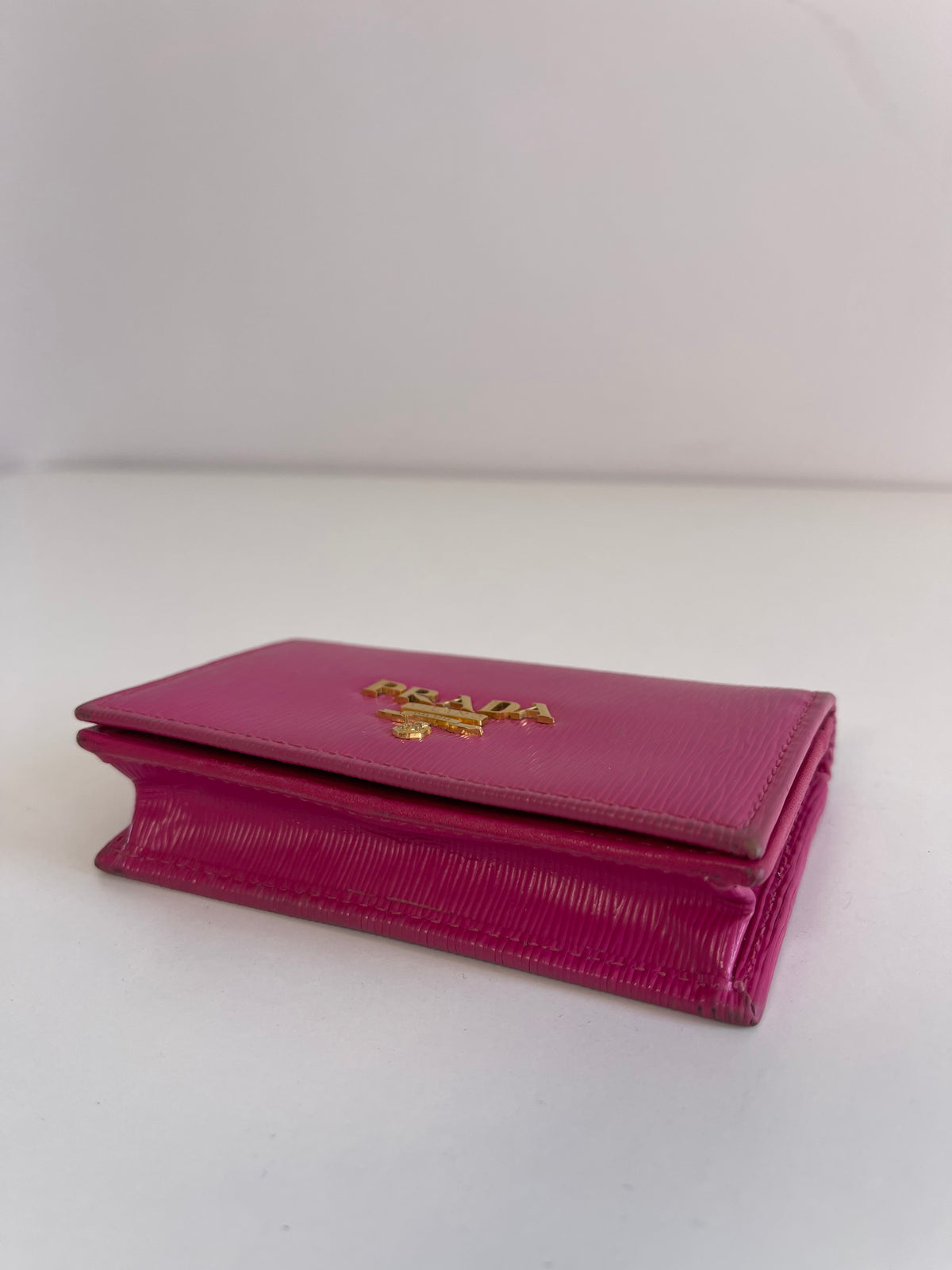 Prada Peonia Vitello Move Leather Card Holder