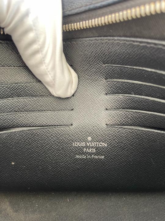 Louis Vuitton Pochette Kasai Damier Graphite Canvas