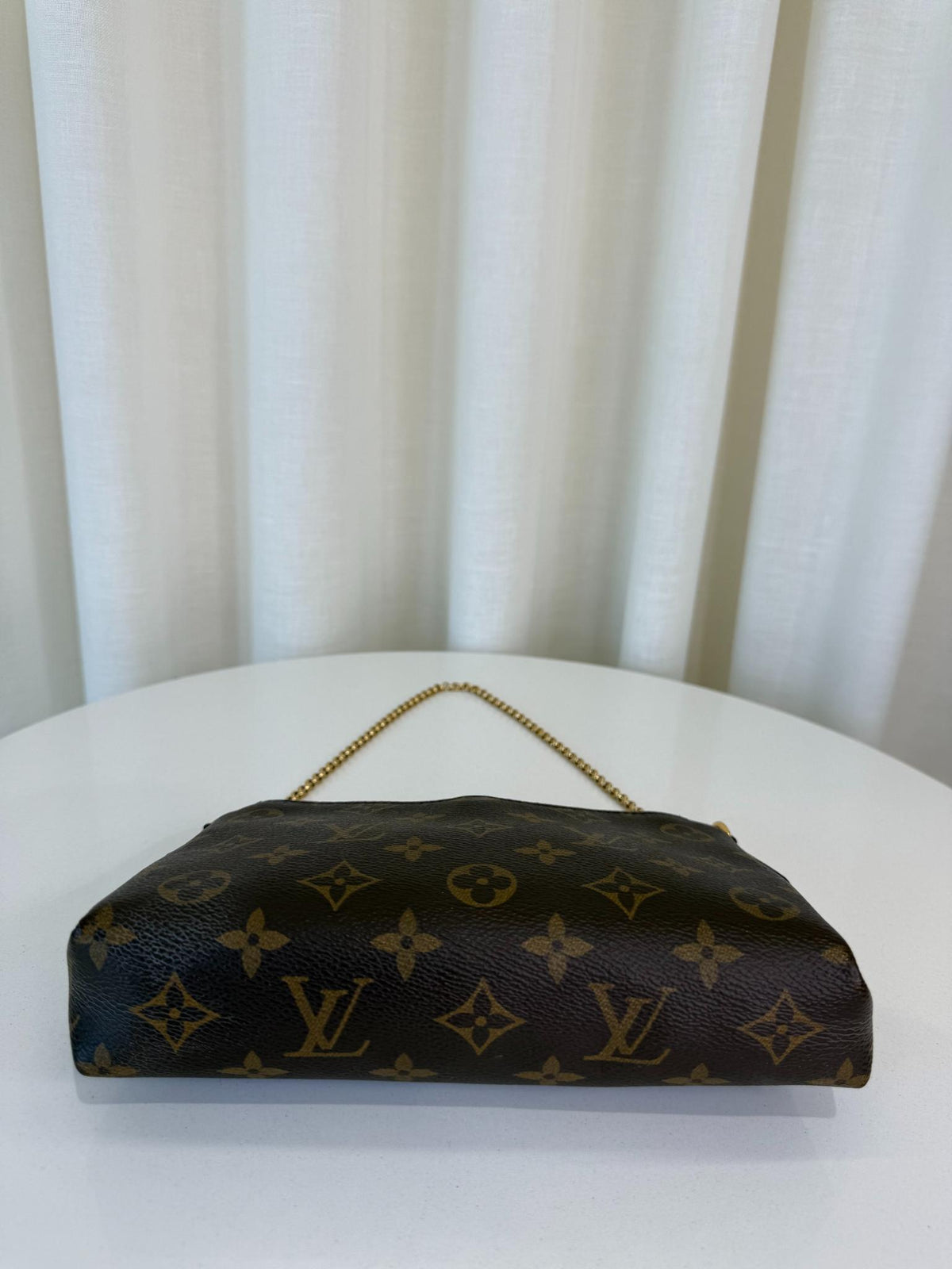 Louis Vuitton Monogram Pallas Clutch Black