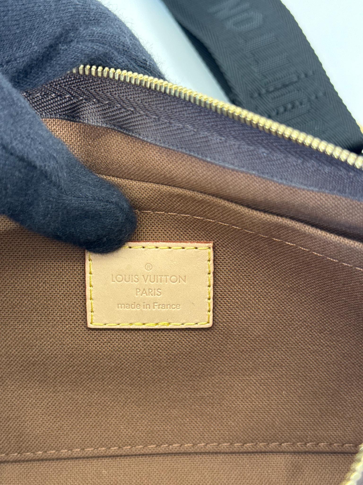 Louis Vuitton Multi Pochette Accessoires Black Strap Monogram Canvas