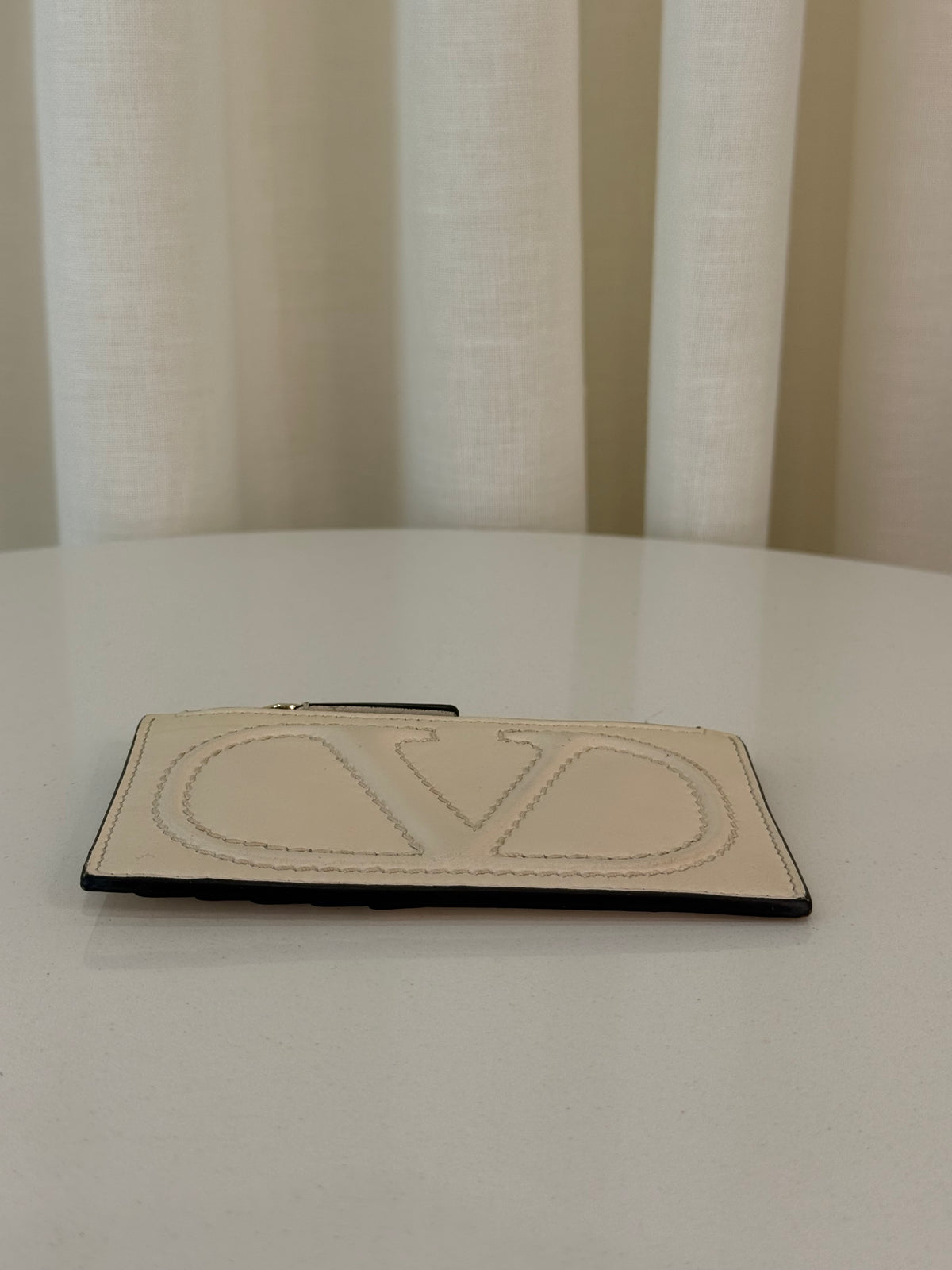 Valentino Garavani Compact Vlogo White Calfskin Card Holder