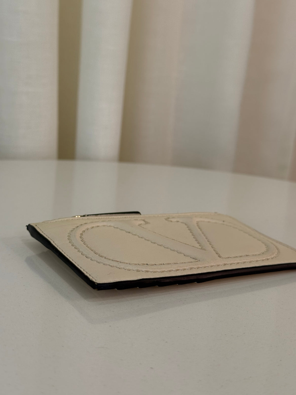 Valentino Garavani Compact Vlogo White Calfskin Card Holder