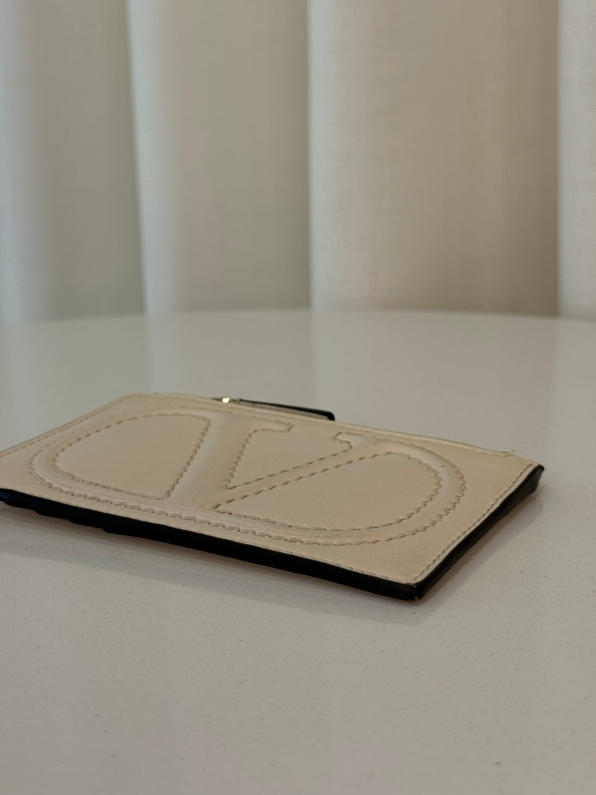Valentino Garavani Compact Vlogo White Calfskin Card Holder