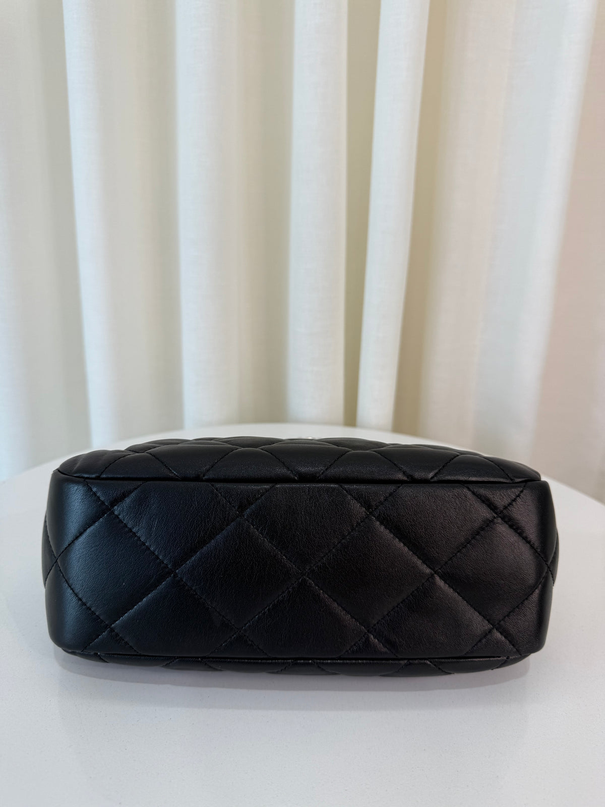 Chanel Black Lambskin Quilted CC Kisslock Clutch/Shoulder Bag