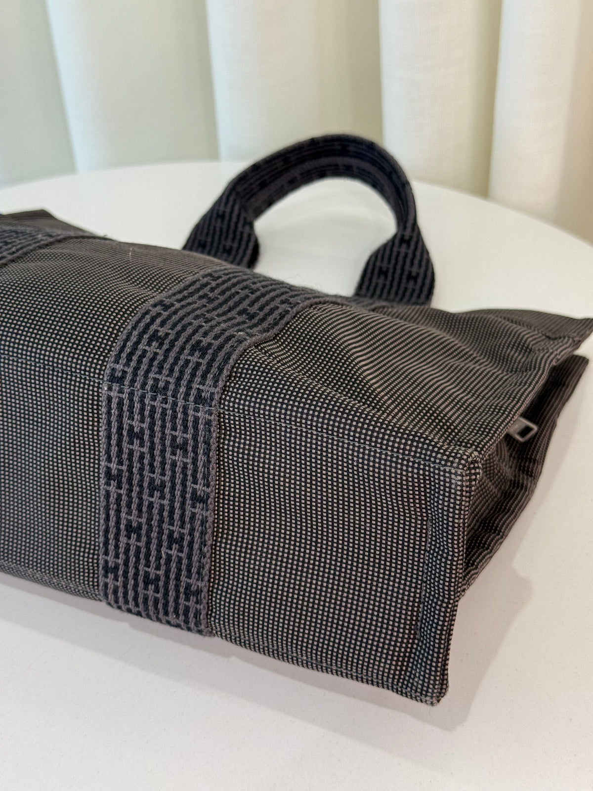 Hermès Black/Grey Canvas Herline PM Tote Bag