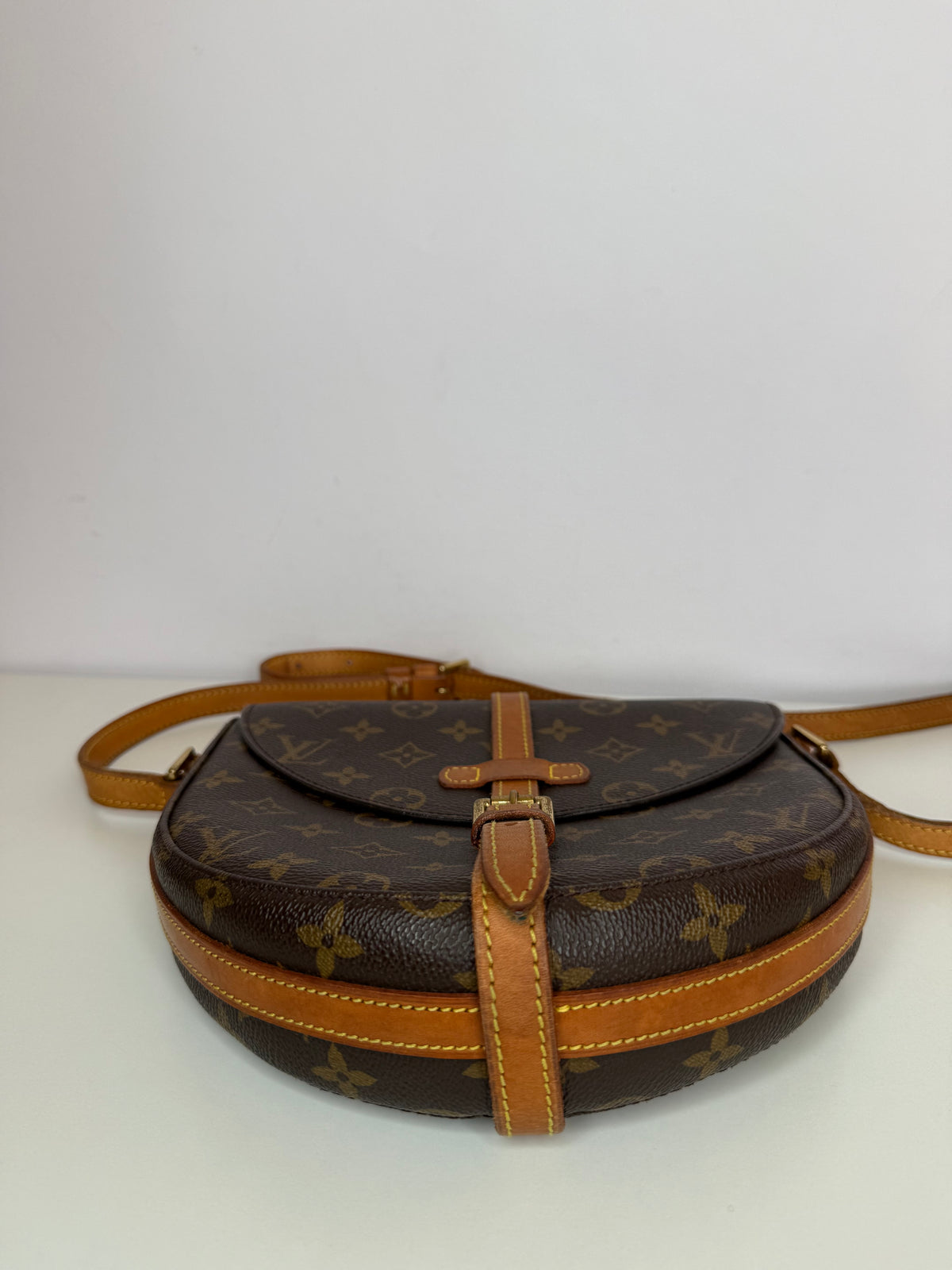 Louis Vuitton Chantilly MM Monogram Canvas