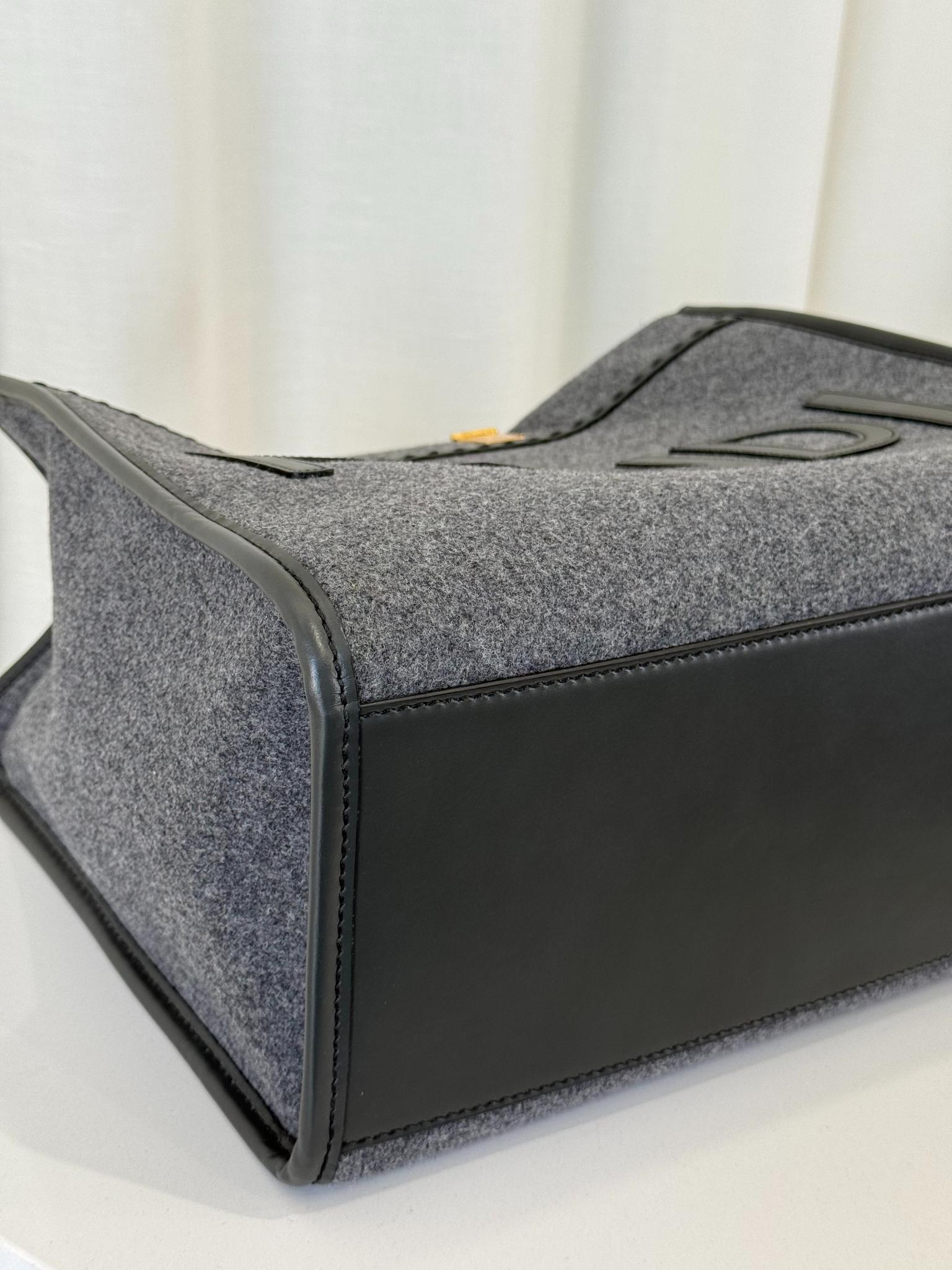 Fendi Gray Wool Sunshine Large Shopper Tote