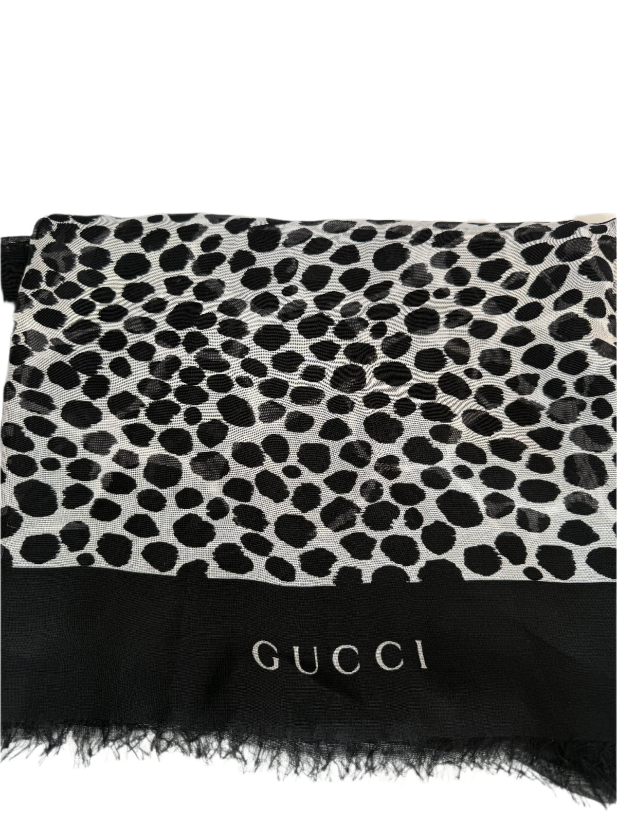 Gucci Black/White Leopard Print Scarf