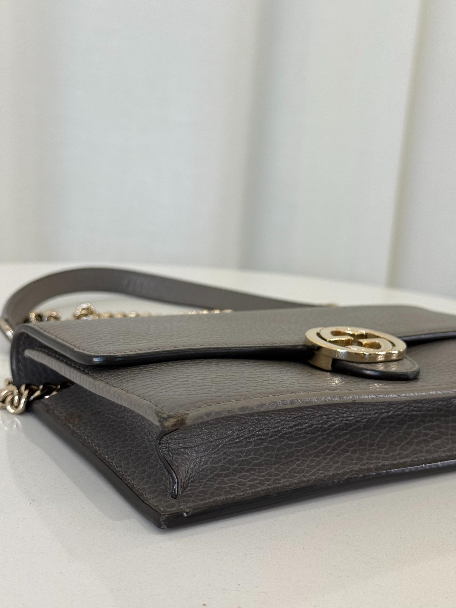 Gucci Grey Interlocking G Chain Leather Wallet on Chain