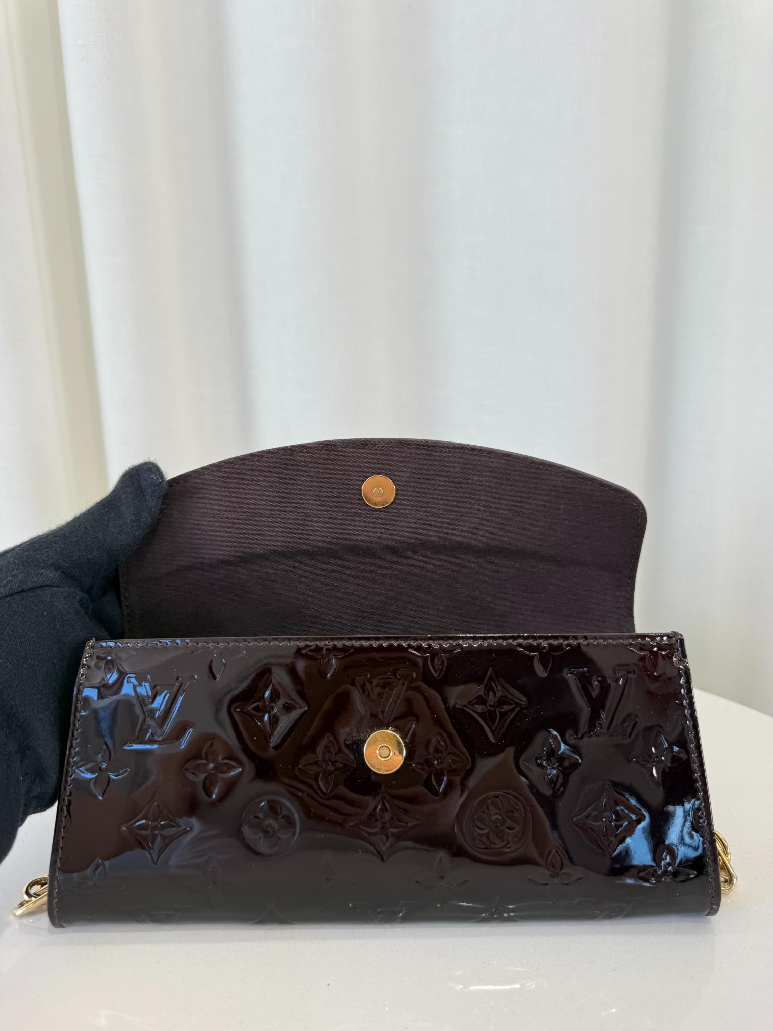 Louis Vuitton Amarante Monogram Vernis Sunset Boulevard Pochette