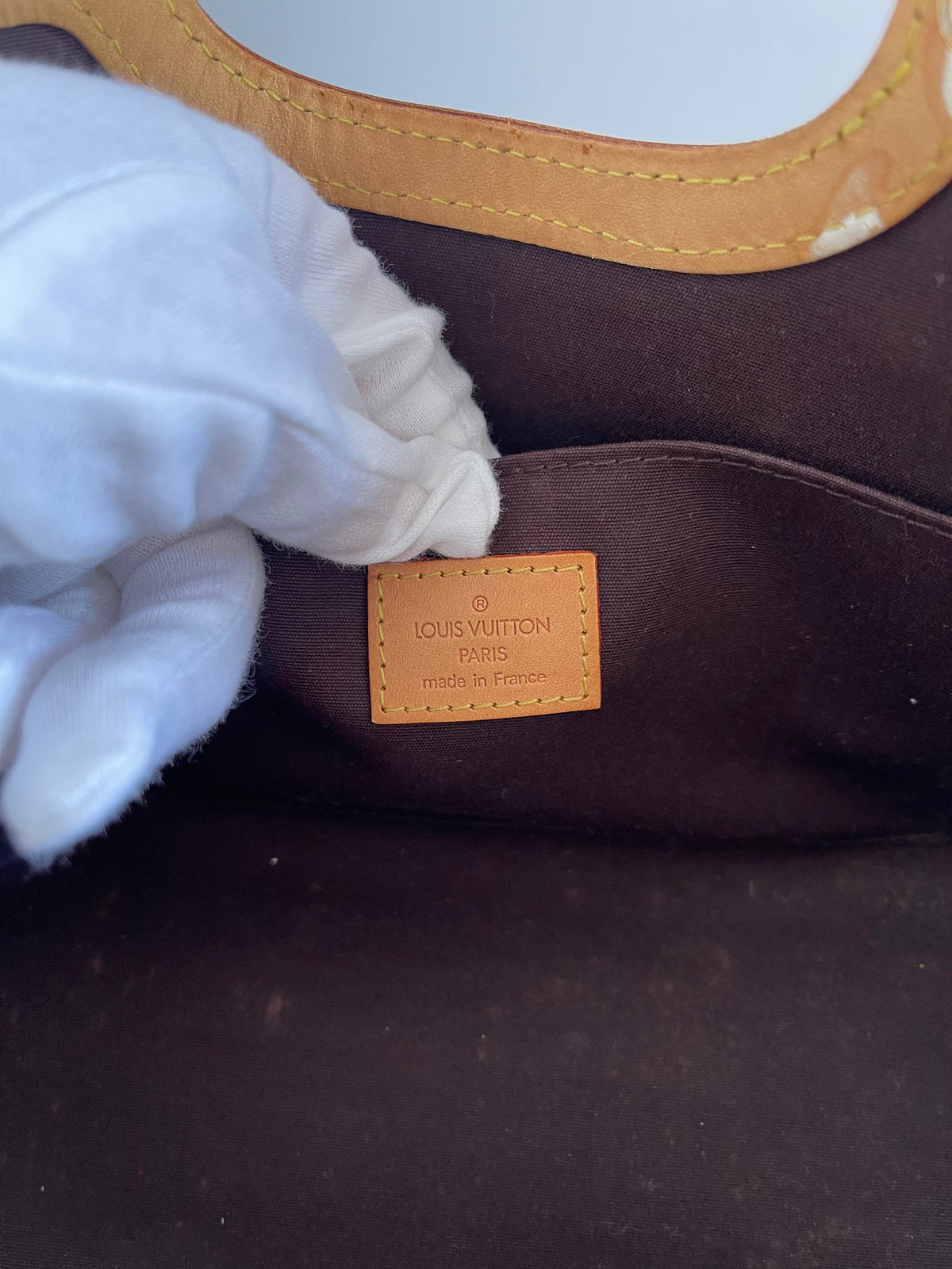 Louis Vuitton Vernis Roxbury Drive Leather Bag