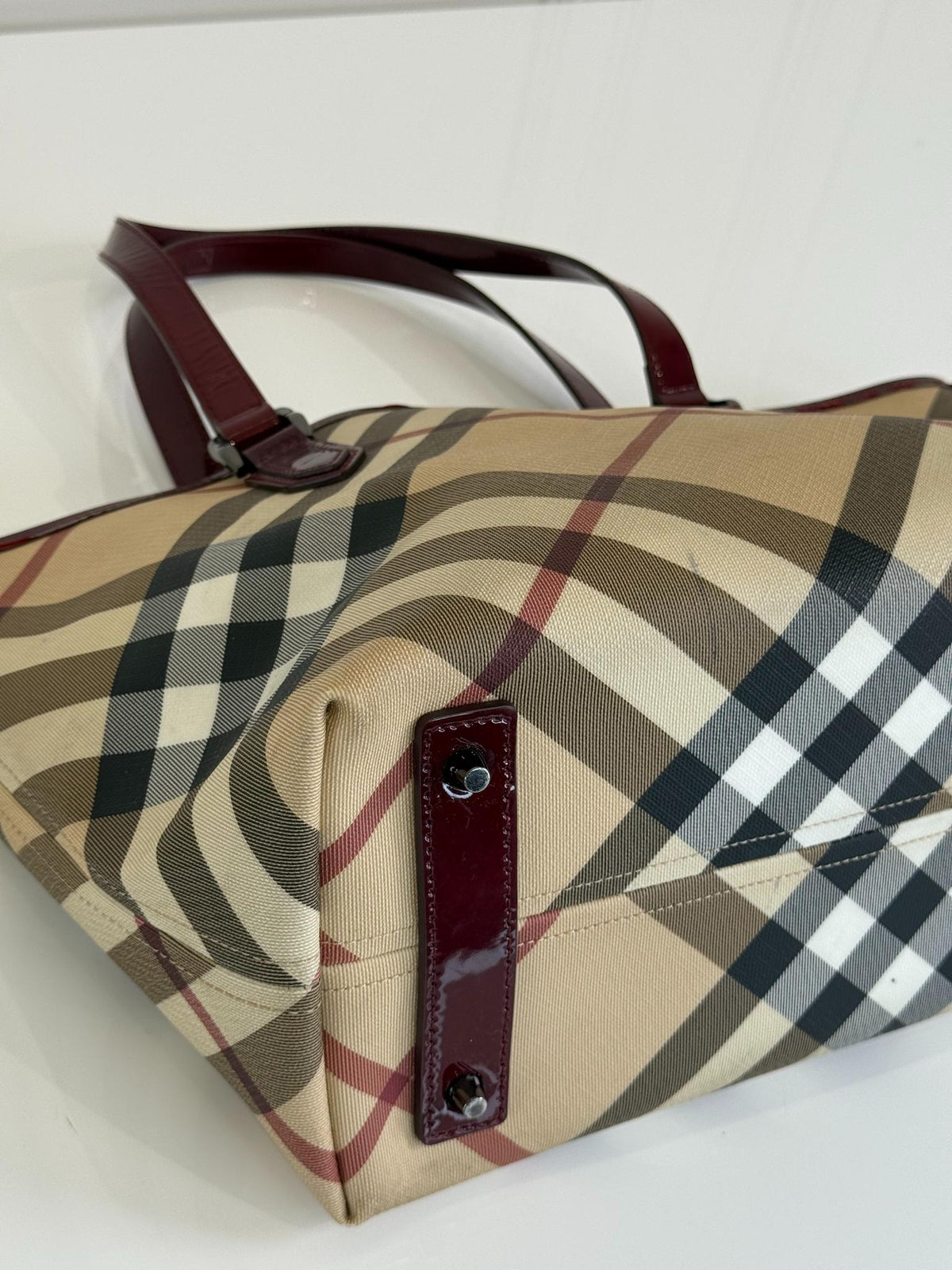 Burberry Burgundy Patent Leather Burberry Nickie Tote With Pouch