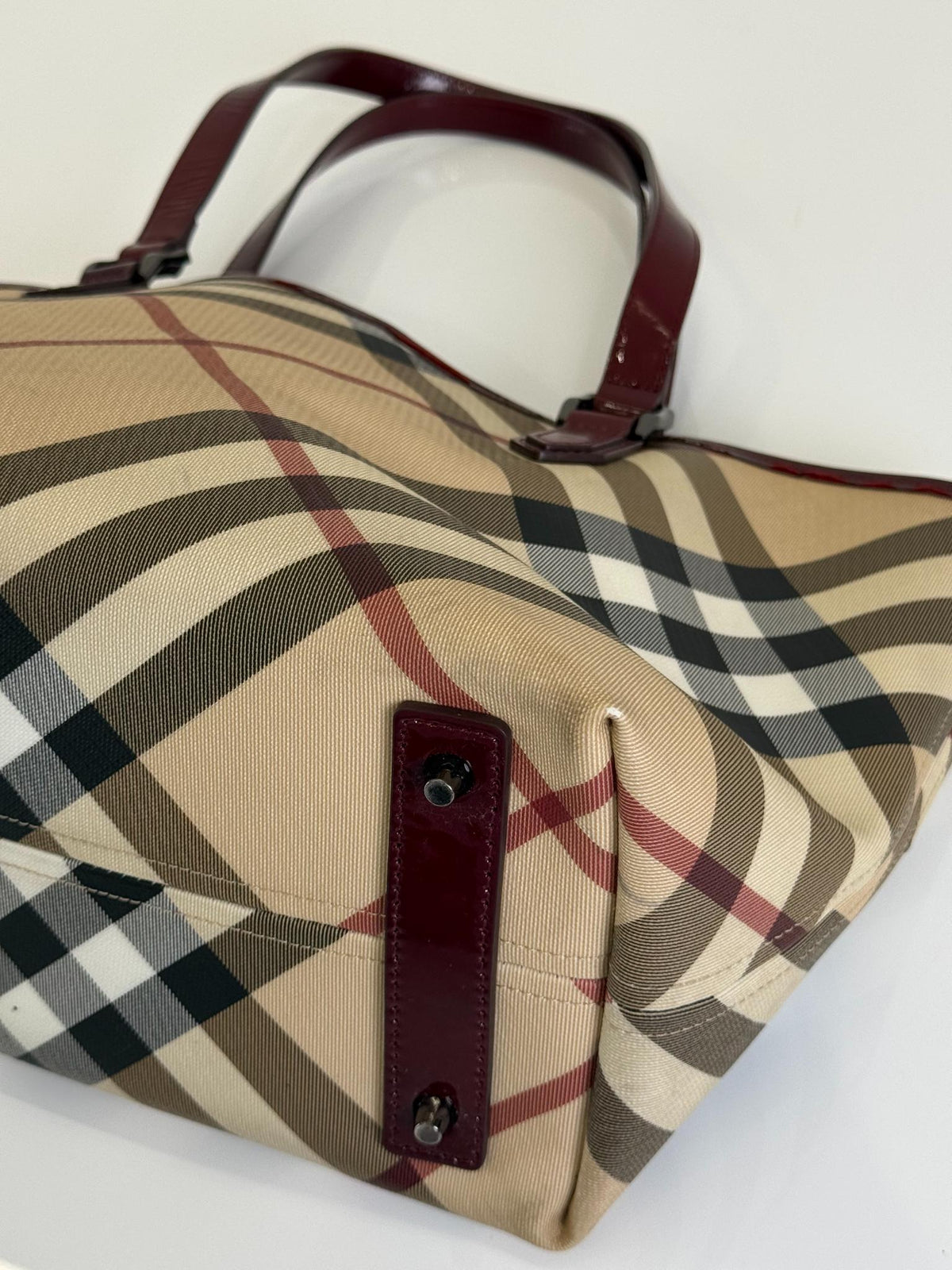 Burberry Burgundy Patent Leather Burberry Nickie Tote With Pouch