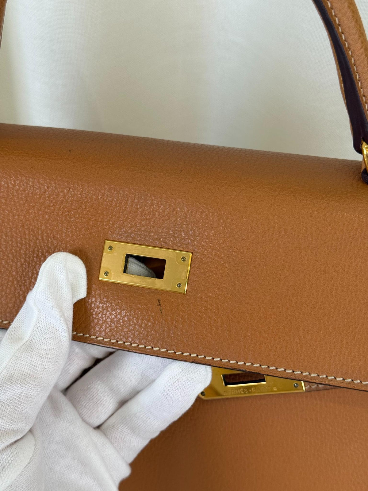 Hermès Kelly 32 Natural Vache Liégée Retourne GHW
