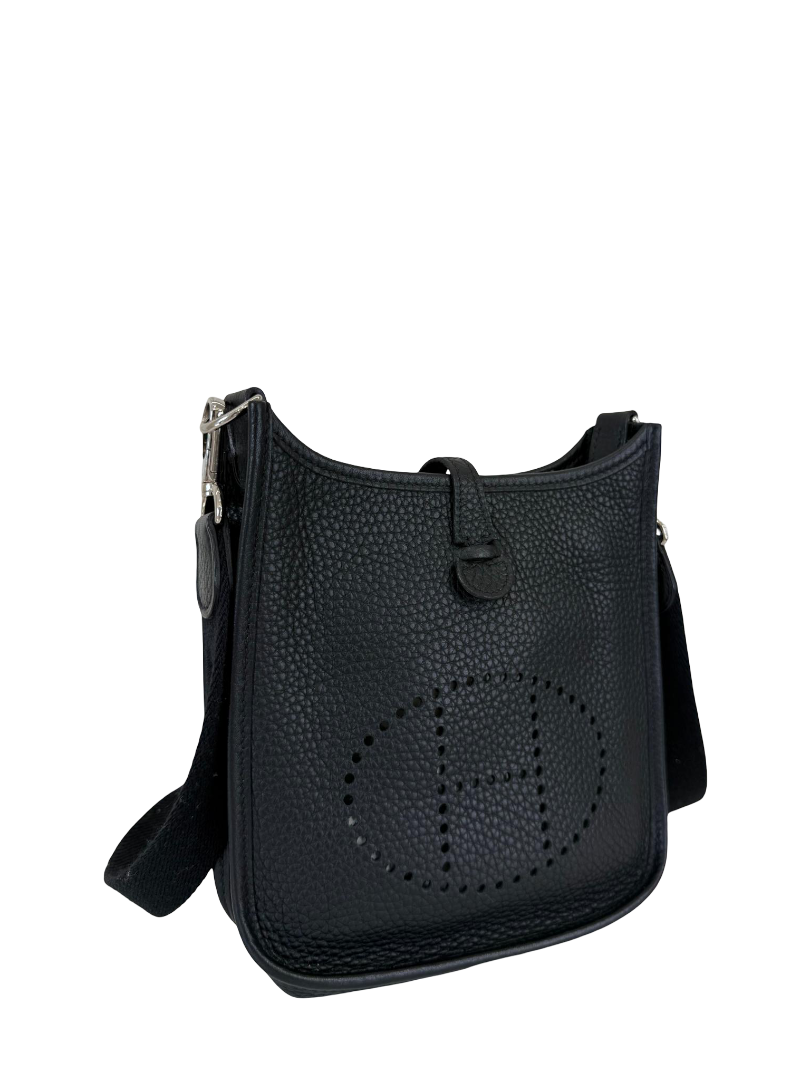 Hermès Black Taurillon Clemence Mini Evelyne TPM 16 Palladium Hardware