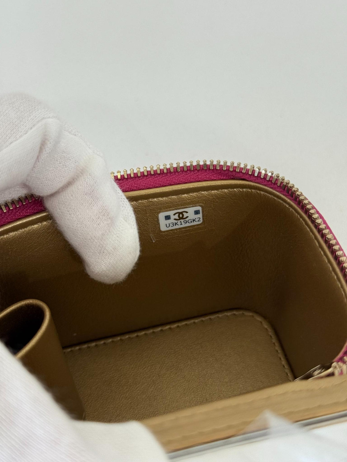 Chanel Fuchsia Lambskin Quilted Pearl Crush Mini Vanity Case