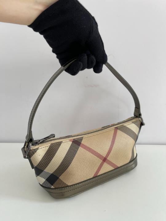 Burberry Nova Check Mini Boat Pochette