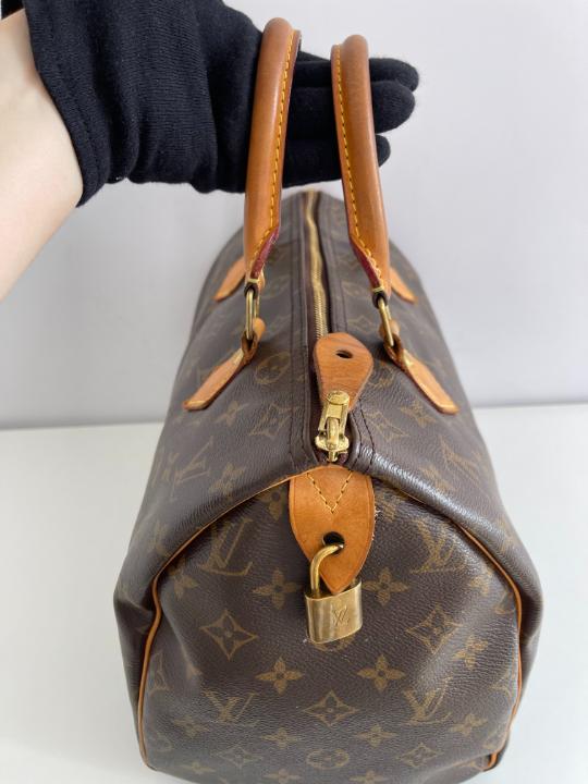 Louis Vuitton Speedy 30 Monogram Canvas