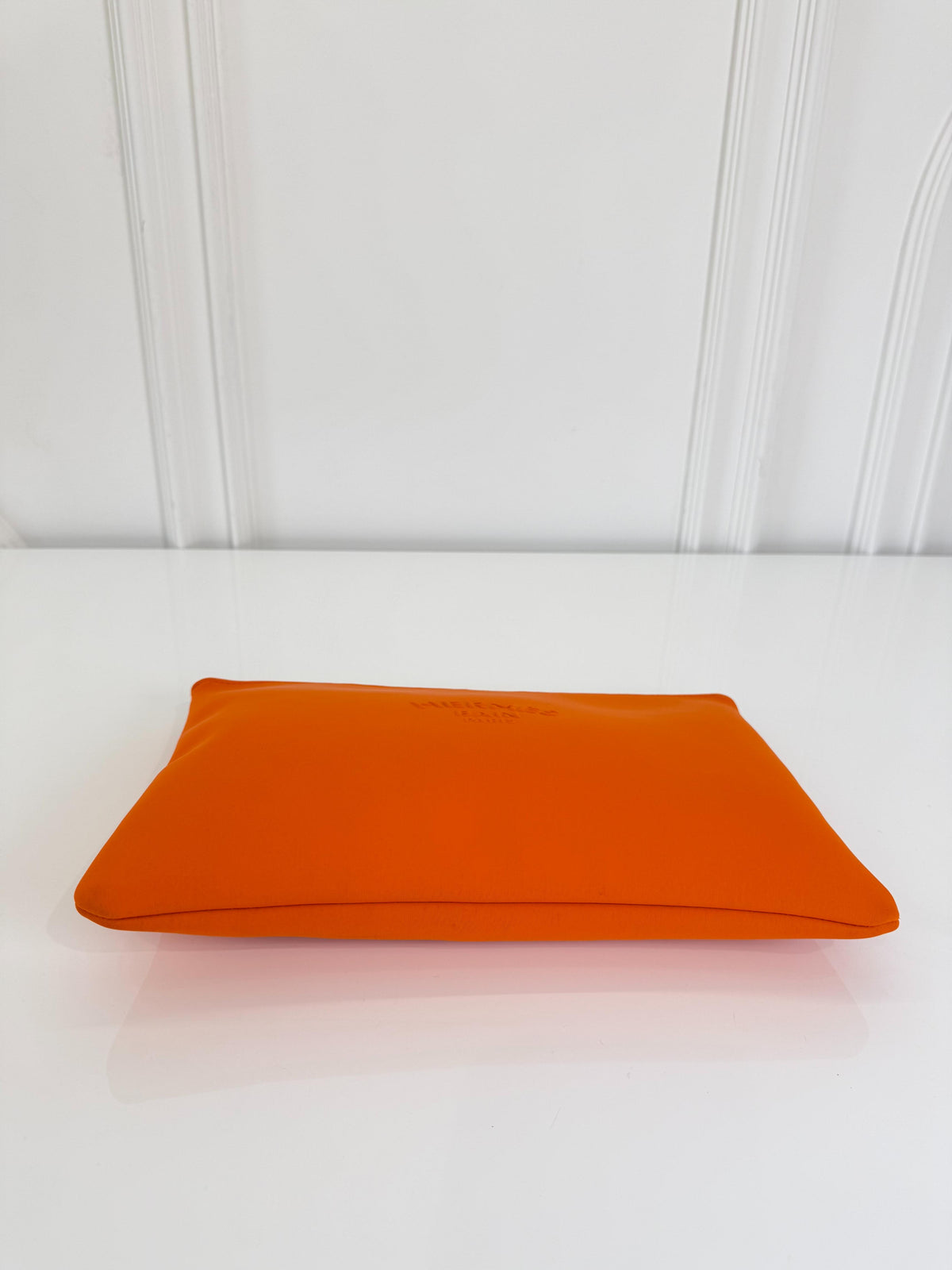 Hermès Neobain Medium Orange Flat Case