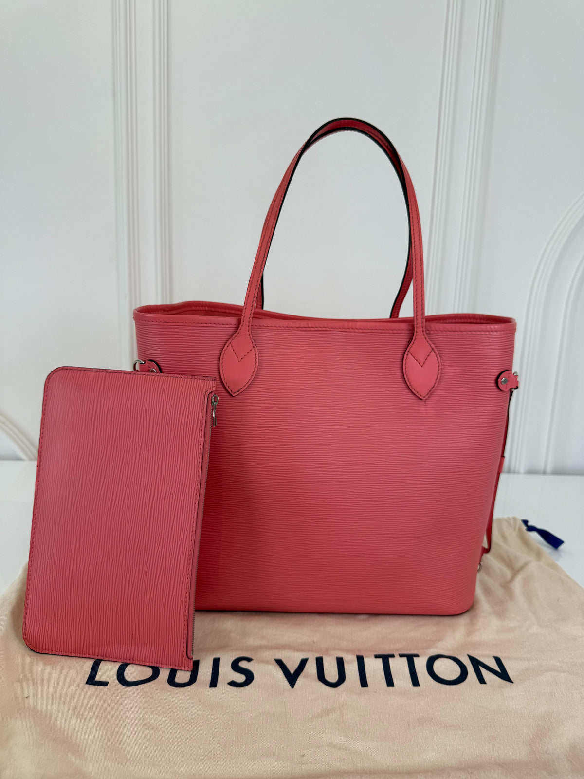 Louis Vuitton Neverfull MM Coral Epi Leather
