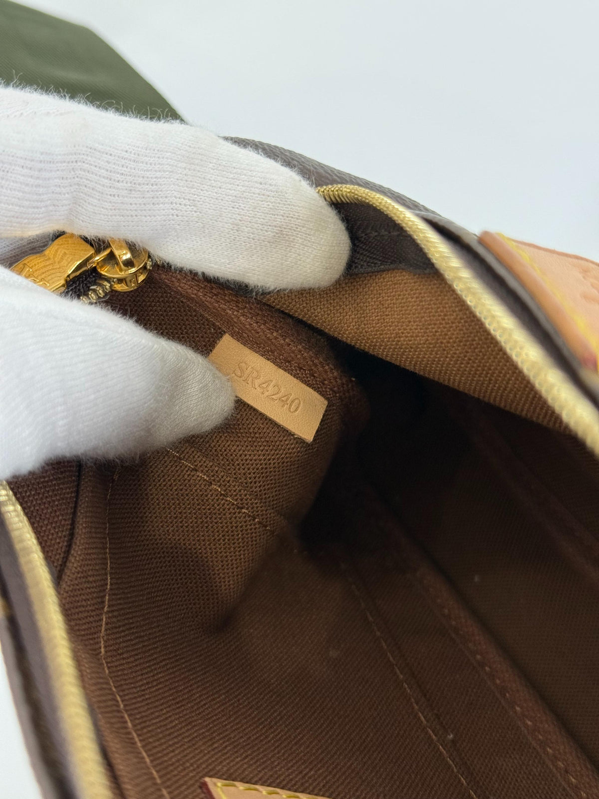 Louis Vuitton Multi Pochette Accessoires Khaki Strap Monogram Canvas