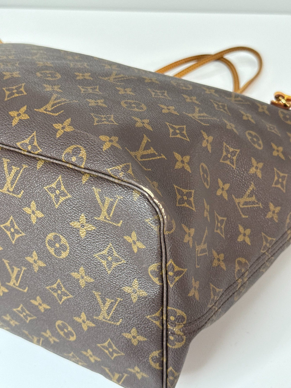 Louis Vuitton Neverfull GM Monogram Canvas Tote Bag