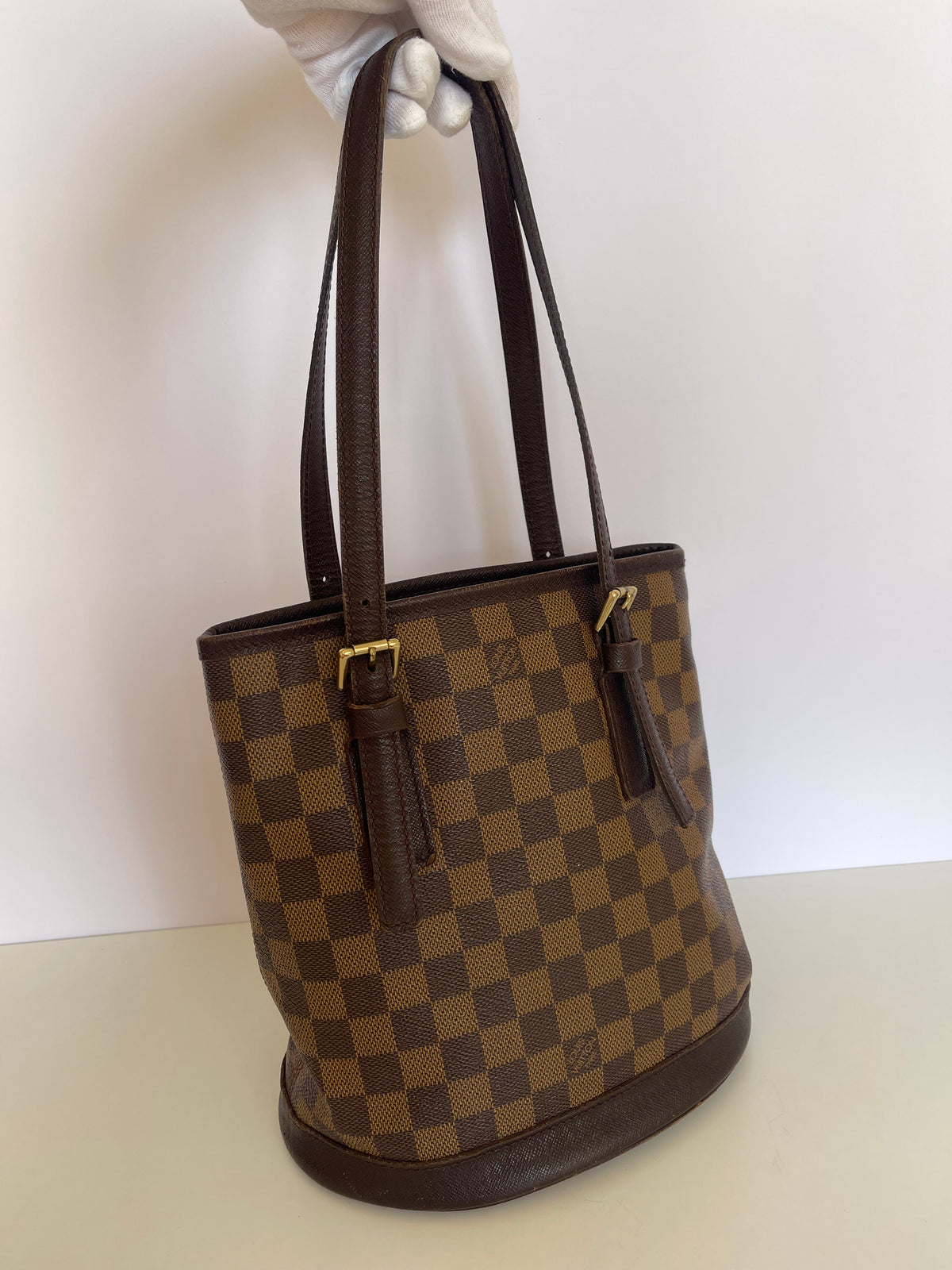 Louis Vuitton Bucket PM Damier Ebene with Pouch