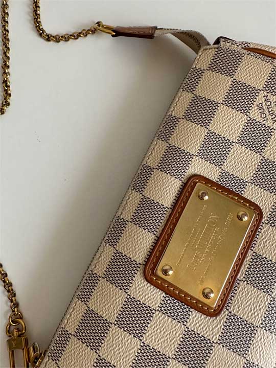 Louis Vuitton Eva Pochette Damier Azur Canvas