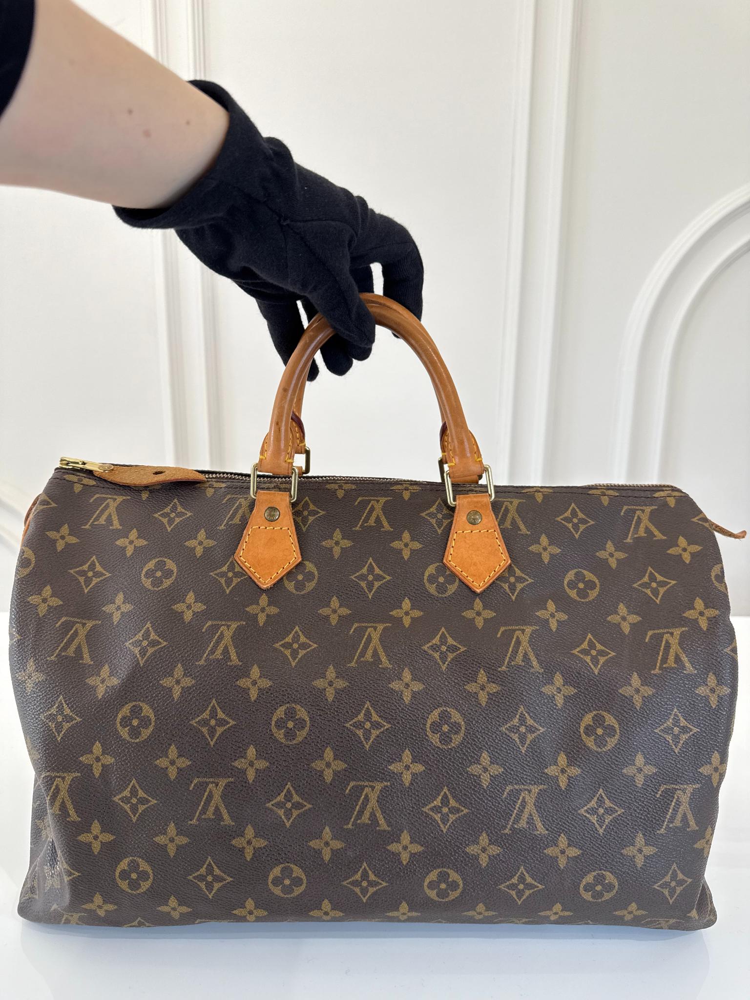 Louis Vuitton Vintage Speedy 40 Monogram Canvas