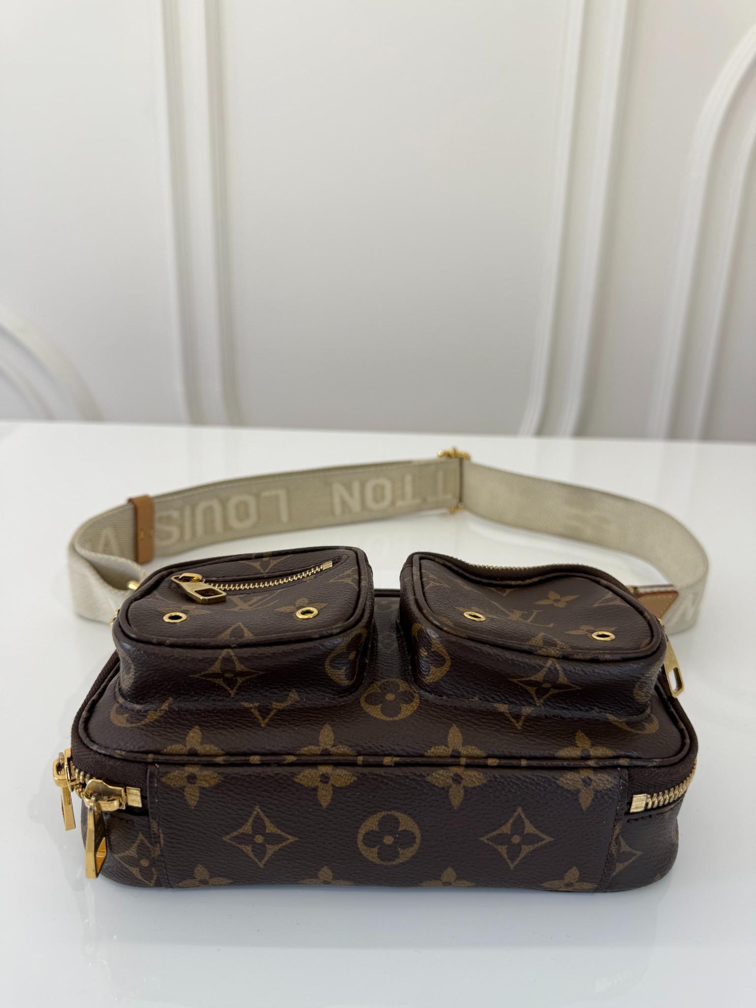 Louis Vuitton Utility Crossbody Monogram Canvas