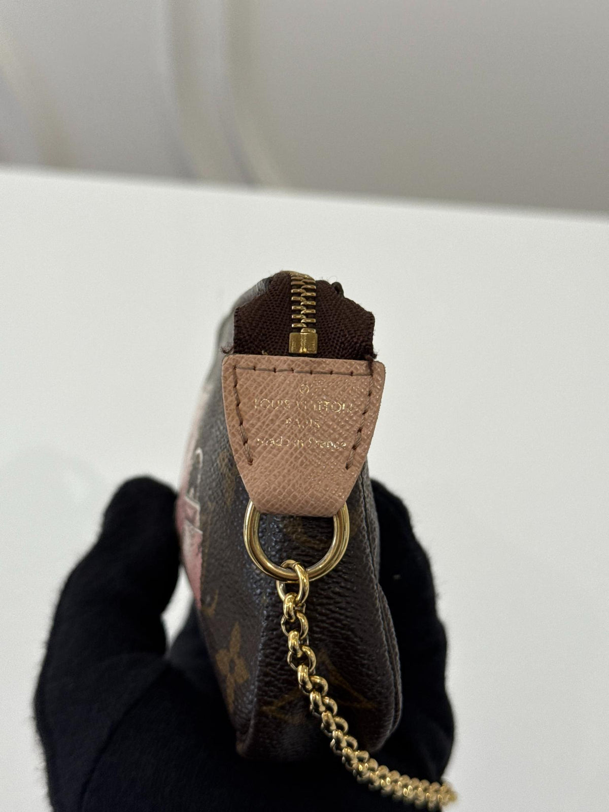 Louis Vuitton Affiche Mini Pochette Accessoires Monogram Canvas